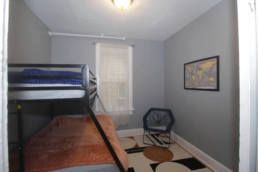 Renovated Brady St. Classic Milwaukee Extérieur photo