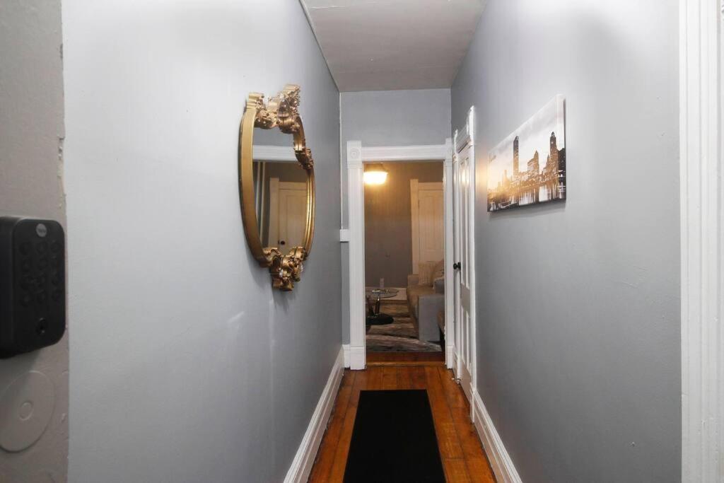Renovated Brady St. Classic Milwaukee Extérieur photo