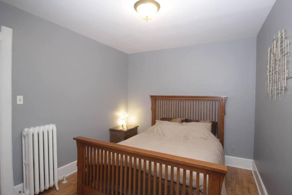 Renovated Brady St. Classic Milwaukee Extérieur photo